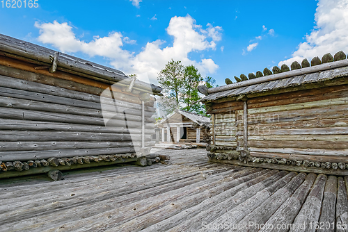 Image of Araisi lake dwelling site