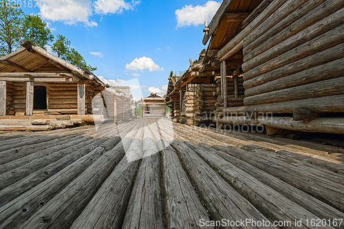 Image of Araisi lake dwelling site