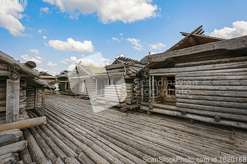 Image of Araisi lake dwelling site