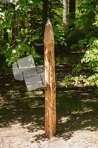 Image of An old pillory