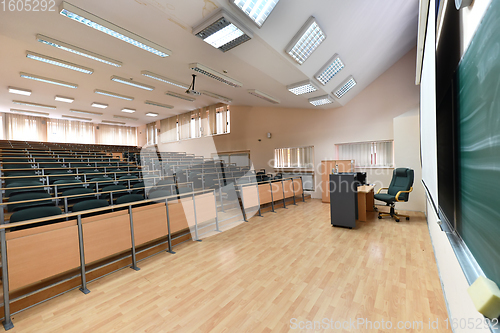 Image of empty classroom