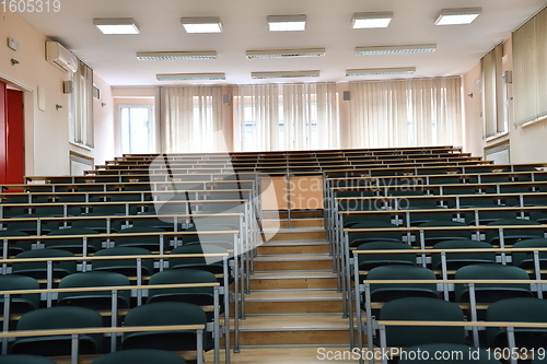 Image of empty classroom