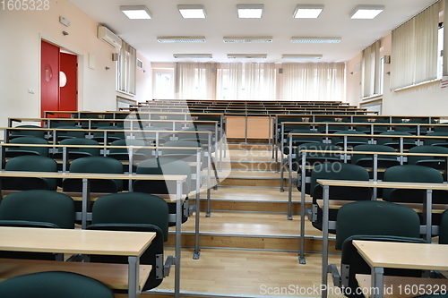 Image of empty classroom