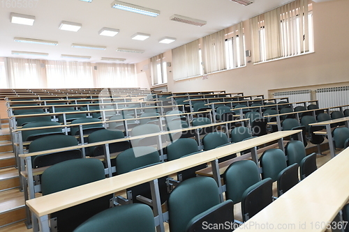 Image of empty classroom