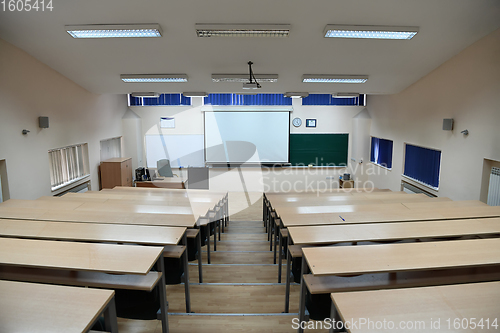 Image of empty classroom