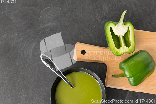 Image of green pepper or paprika cream soup in bowl