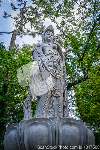 Image of Statue in Zojo-ji temple, Tokyo, Japan