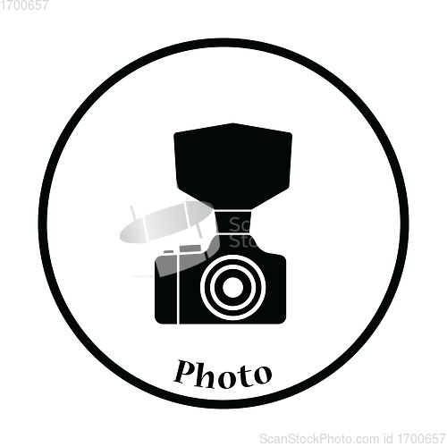 Image of Camera with fashion flash icon