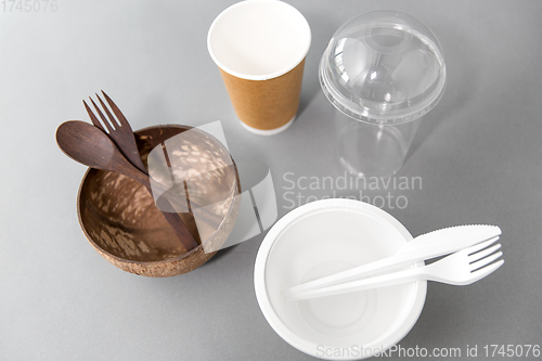 Image of close up of eco friendly and plastic tableware