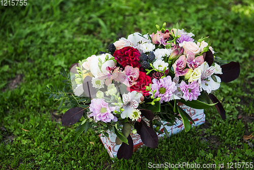 Image of bouquet of different flowers