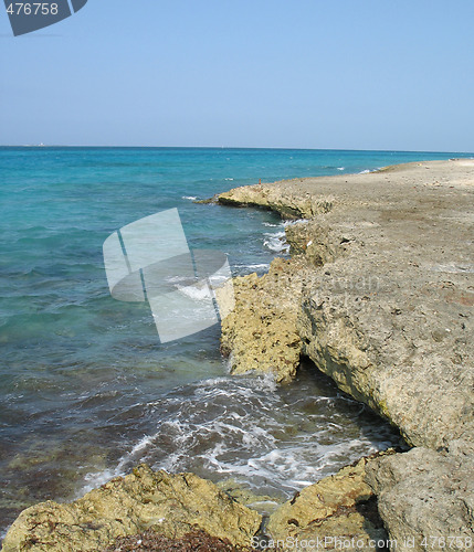 Image of cliff over the caribbean ocean