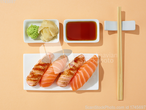 Image of plate of sushi