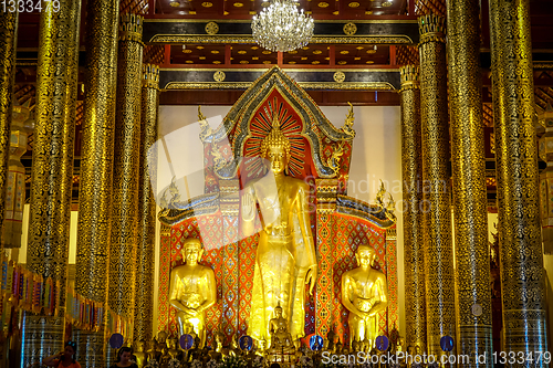 Image of Buddha statue, Wat Chedi Luang temple, Chiang Mai, Thailand