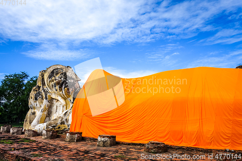 Image of Reclining Buddha, Wat Lokaya Sutharam temple, Ayutthaya, Thailan