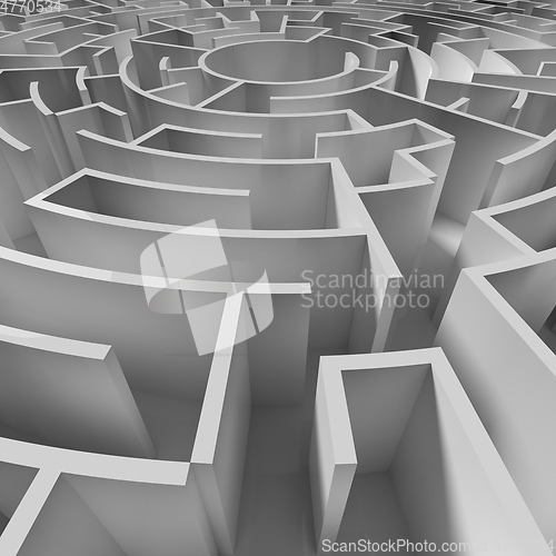 Image of a circle maze from above