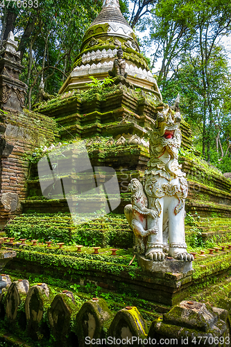 Image of Wat Palad temple stupa, Chiang Mai, Thailand