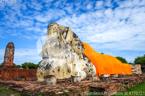 Image of Reclining Buddha, Wat Lokaya Sutharam temple, Ayutthaya, Thailan