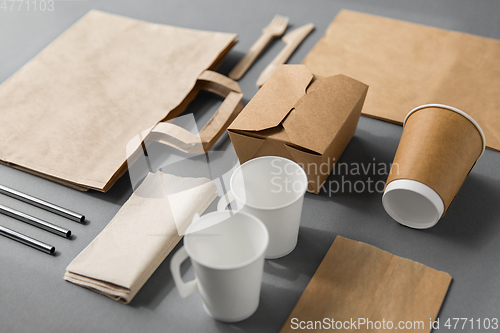 Image of disposable paper takeaway food packing stuff