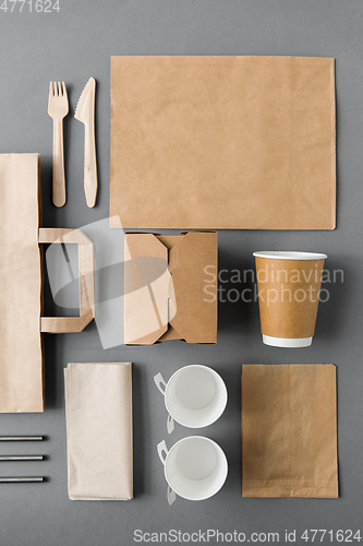 Image of disposable paper takeaway food packing stuff