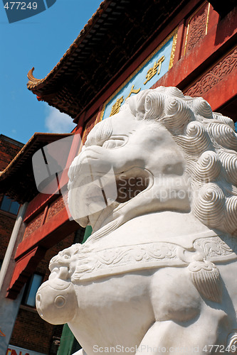 Image of Chinatown gate in Montreal