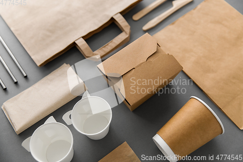 Image of disposable paper takeaway food packing stuff