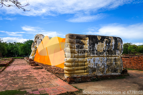 Image of Reclining Buddha, Wat Lokaya Sutharam temple, Ayutthaya, Thailan