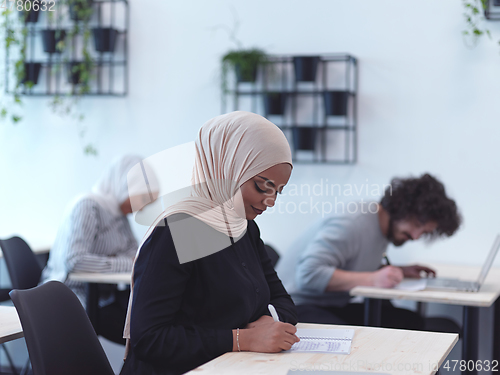 Image of diverse business people group on business training