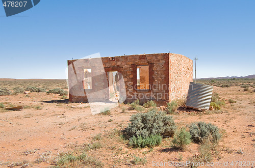 Image of old ruins in the desert