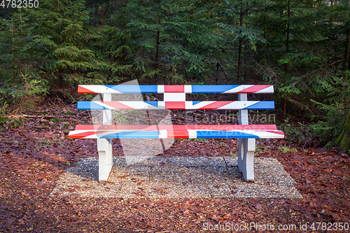 Image of bench in Great Britain Union Jack flag colors