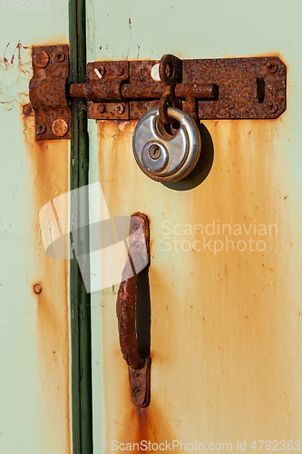 Image of old rusty lock