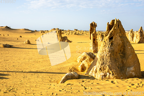 Image of Pinnacles Desert in western Australia