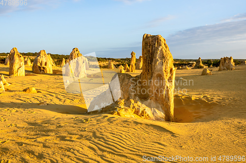 Image of Pinnacles Desert in western Australia