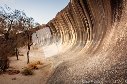 Image of wave rock in western Australia