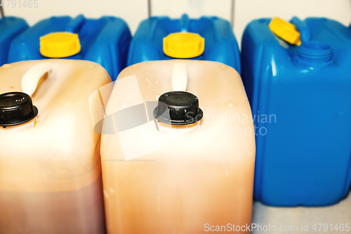 Image of Canister with liquid in a laboratory