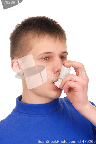 Image of Teenager with Inhaler