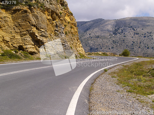 Image of curvy road