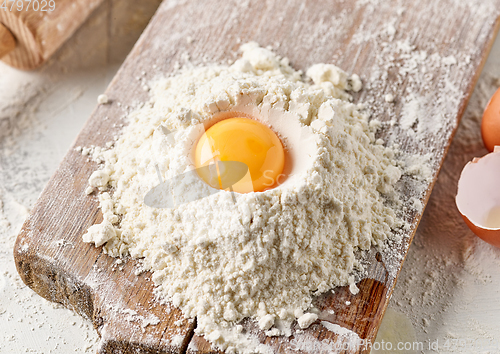 Image of flour and egg yolk