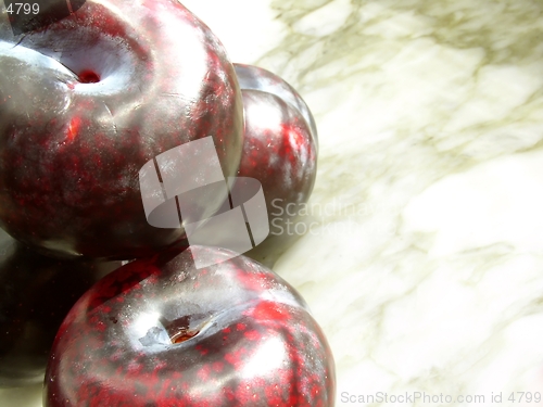 Image of plum "red heart"