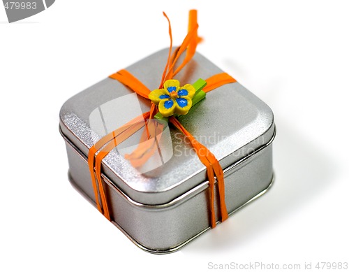 Image of metal gift box