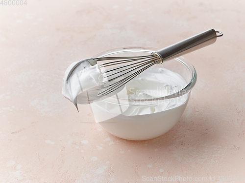 Image of bowl of whipped egg whites