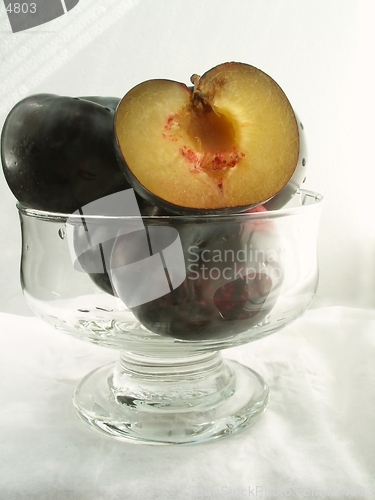 Image of plum "red heart"