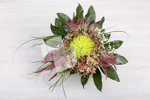 Image of Bouquet of fresh white yellow roses