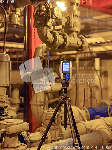 Image of lidar laser scanning device at job site creating point cloud