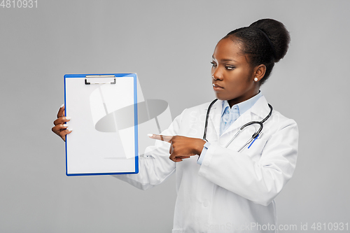 Image of african american female doctor with clipboard