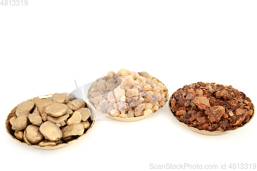 Image of Gold Frankincense and Myrrh in Bowls