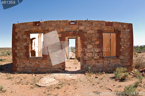 Image of old ruins in the desert