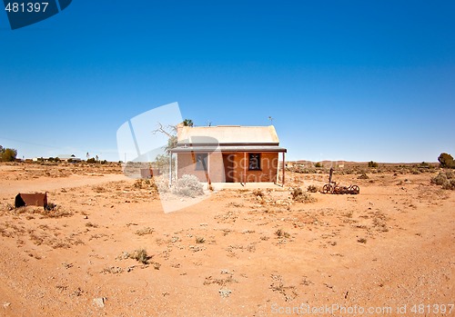 Image of old house in the desert