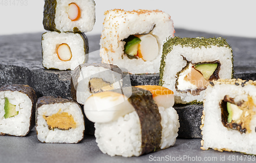 Image of sushi dish variation