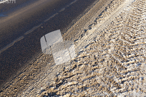 Image of Traces on the snow