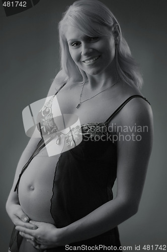 Image of Pregnant woman